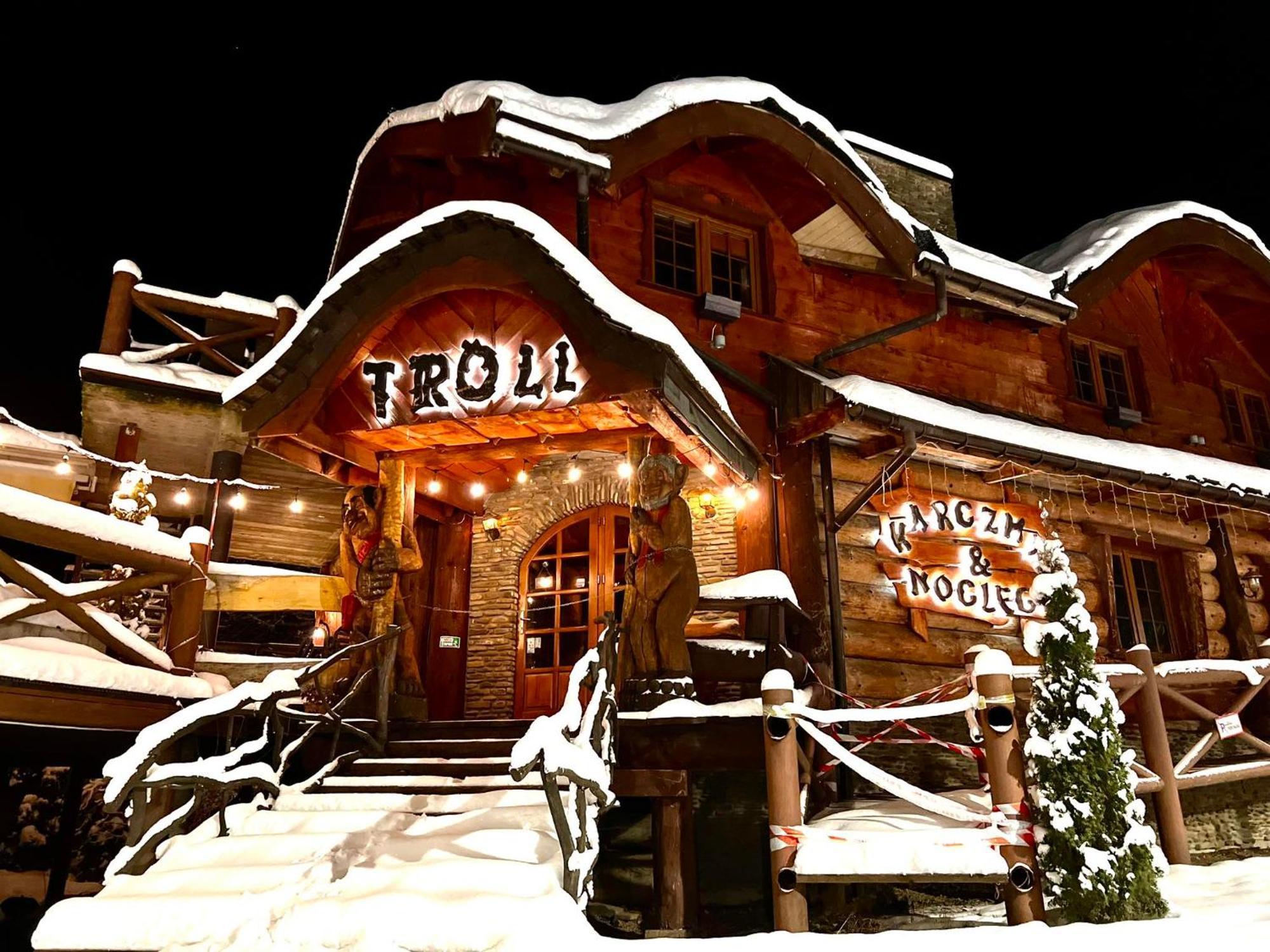 Troll Bed & Breakfast Cisna Ngoại thất bức ảnh