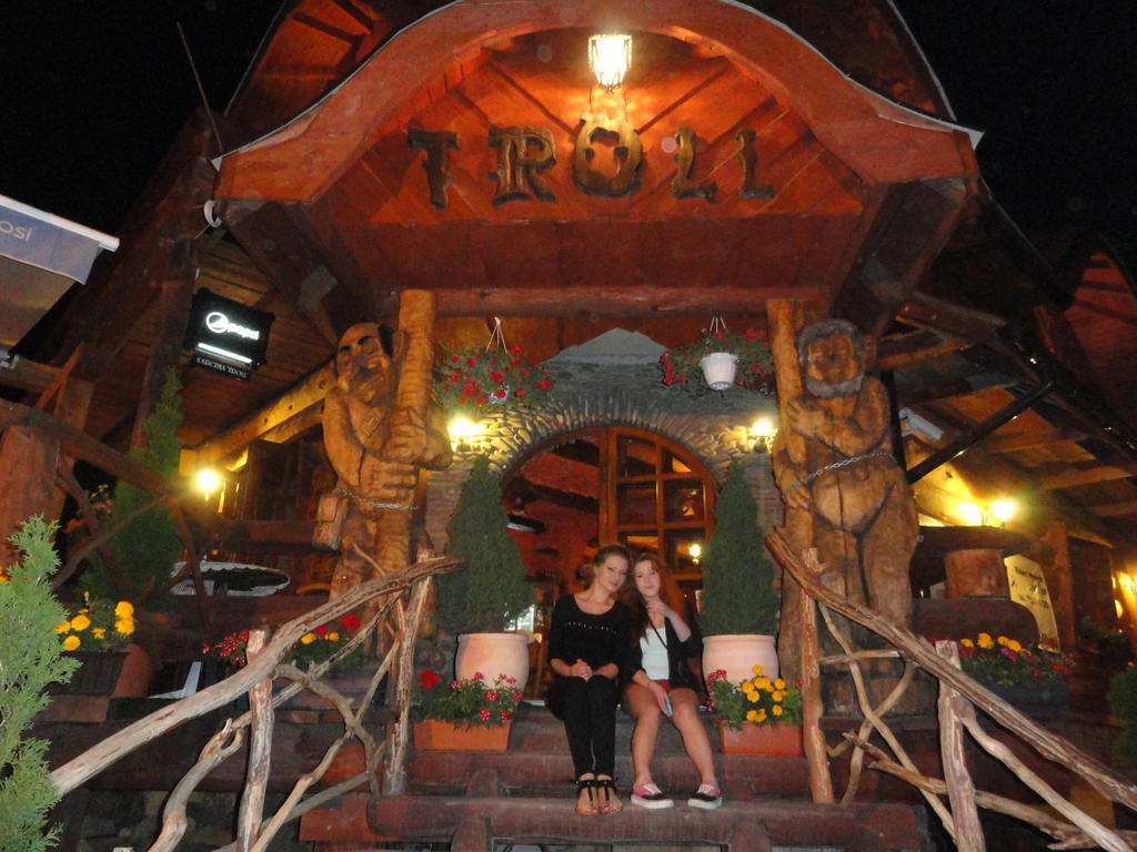Troll Bed & Breakfast Cisna Ngoại thất bức ảnh
